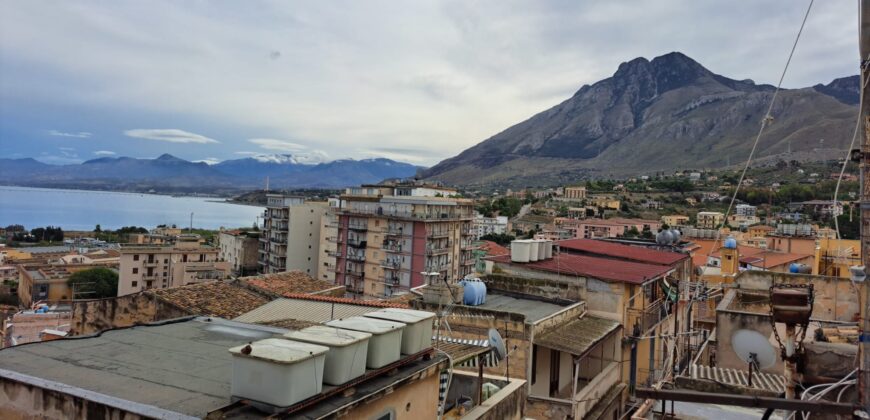 Termini Imerese: casa indipendente via Palotto