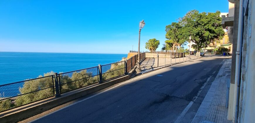 Termini Imerese: appartamento via Circonvallazione Castello