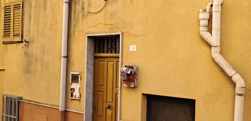 Termini Imerese: casa indipendente via Capuanelli