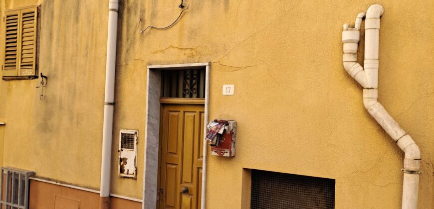 Termini Imerese: casa indipendente via Capuanelli